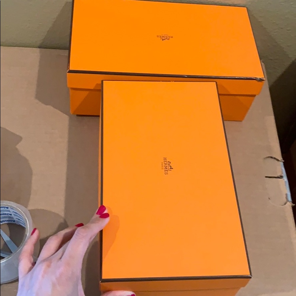 Hermès shoe boxes